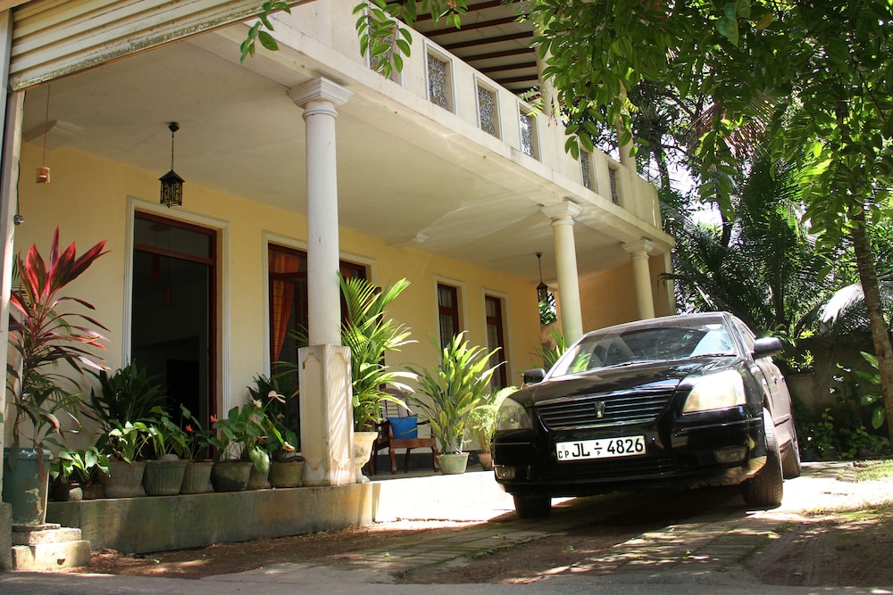 NATURES BLISS GARDEN STAY 36/42