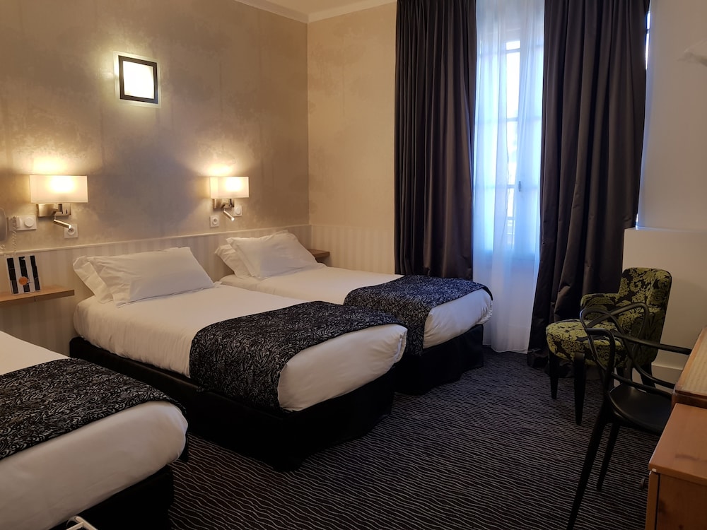 Hotel Raymond 4 Toulouse 24/42