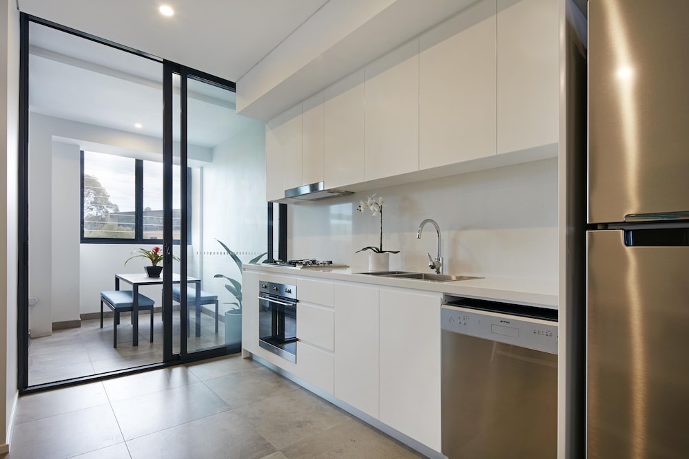 VERIU SUITES CAMPERDOWN 34/54
