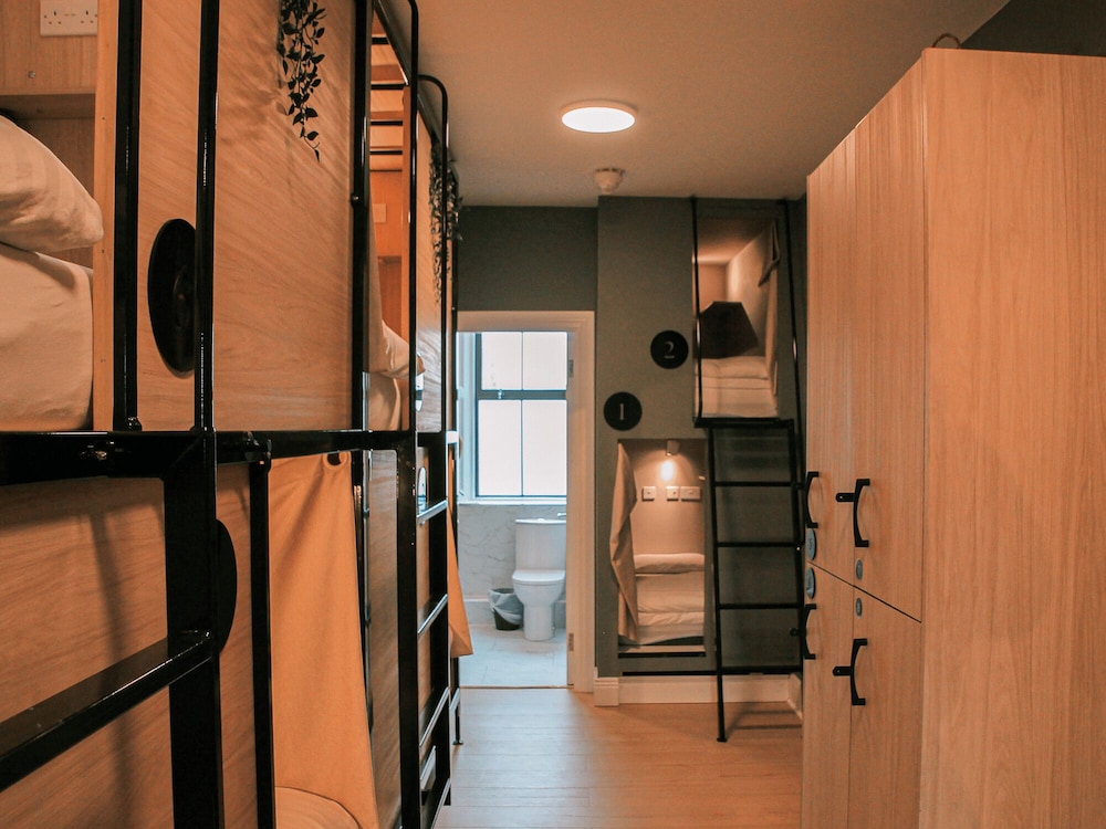 Gardiner House Hostel 43/73
