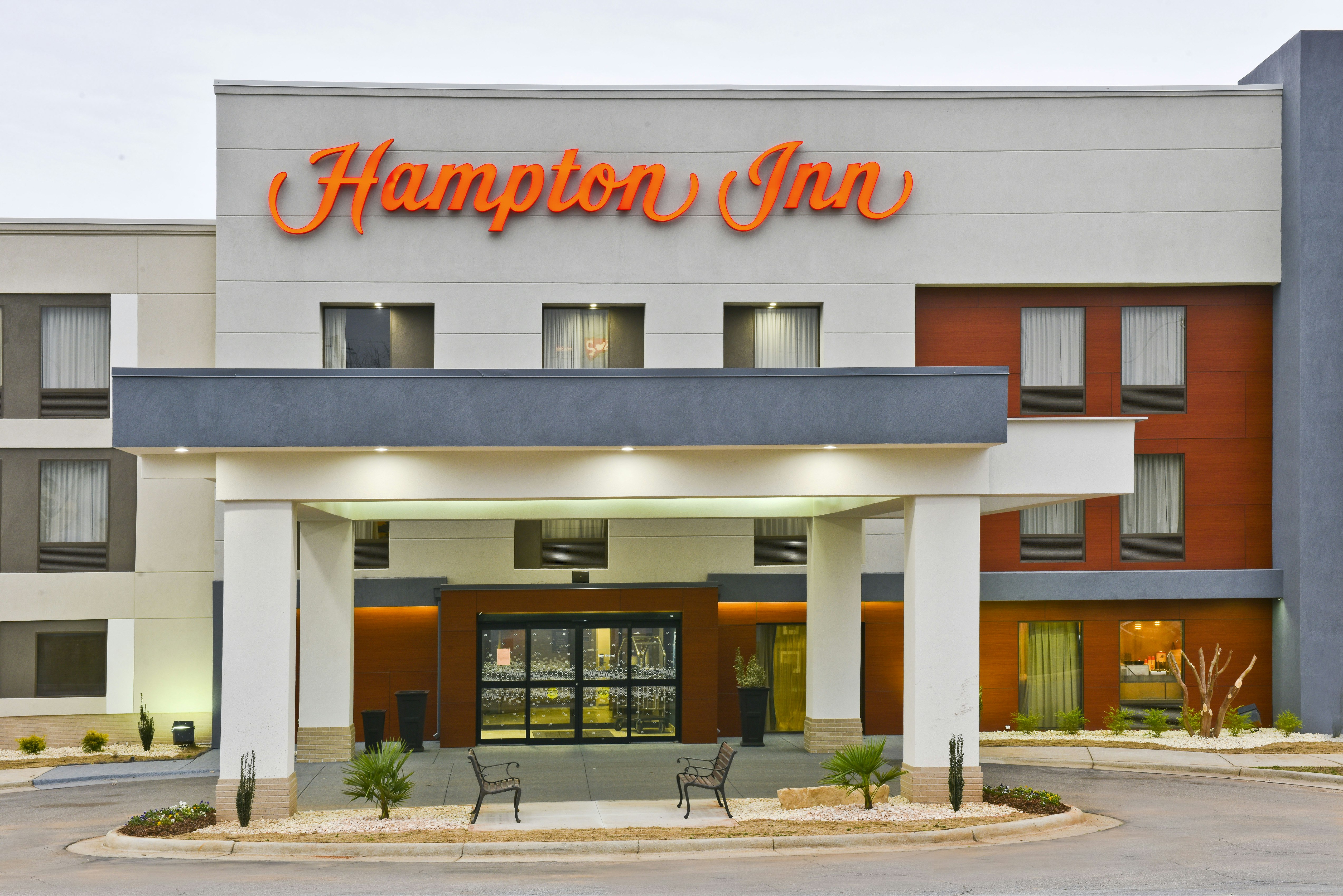 Hampton Inn Madison 1/15