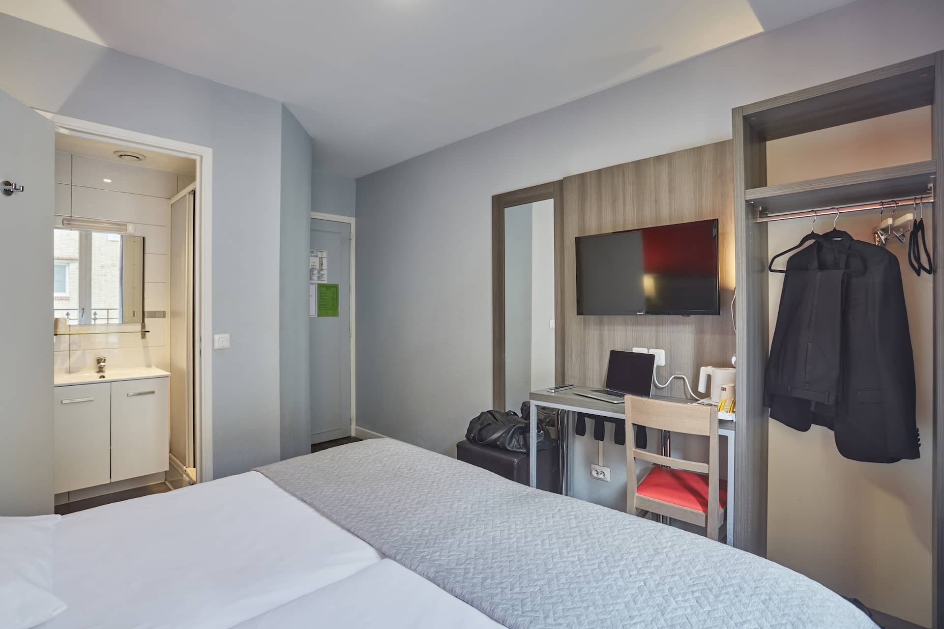 STANDARD, TWIN BEDS