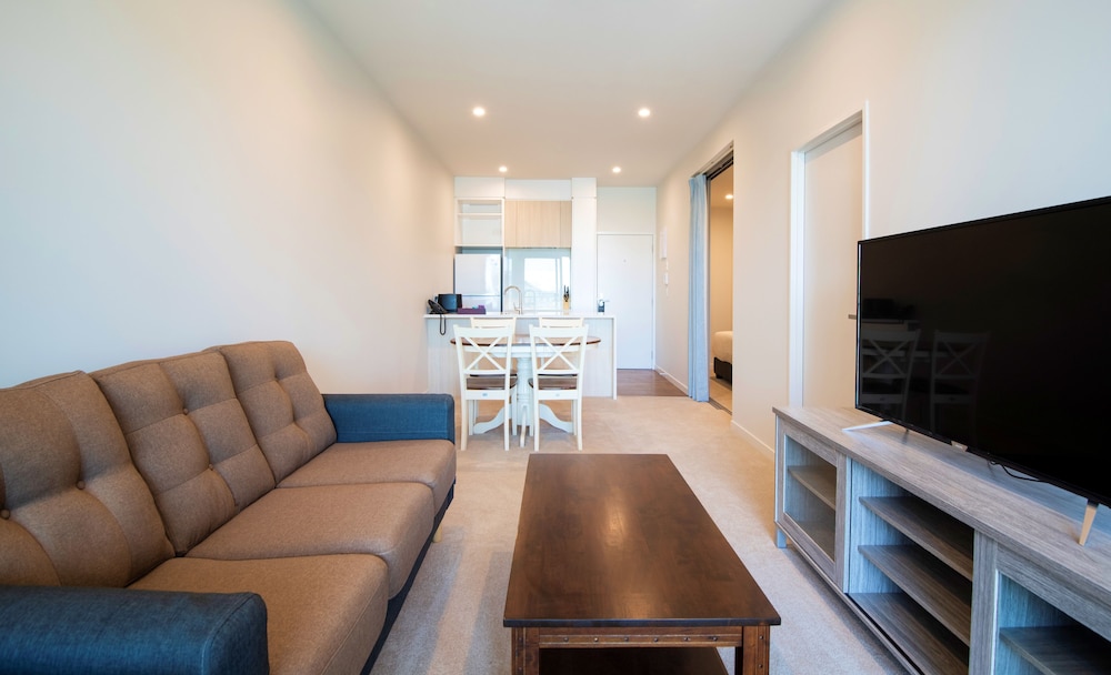 The Edgerley Suites 31/37