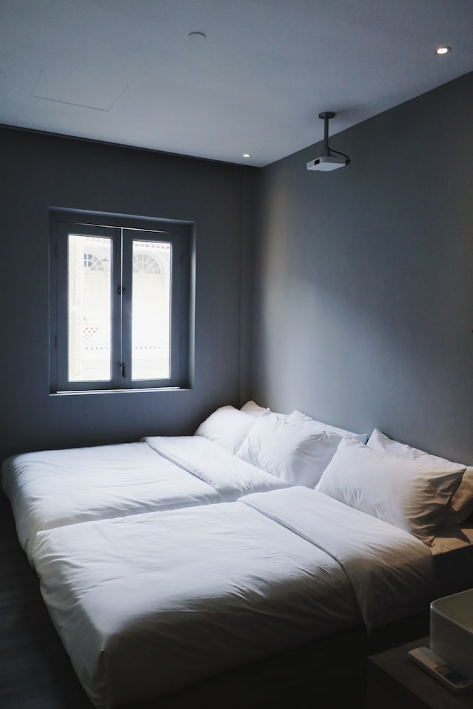 Hotel 1888 Collection 22/66