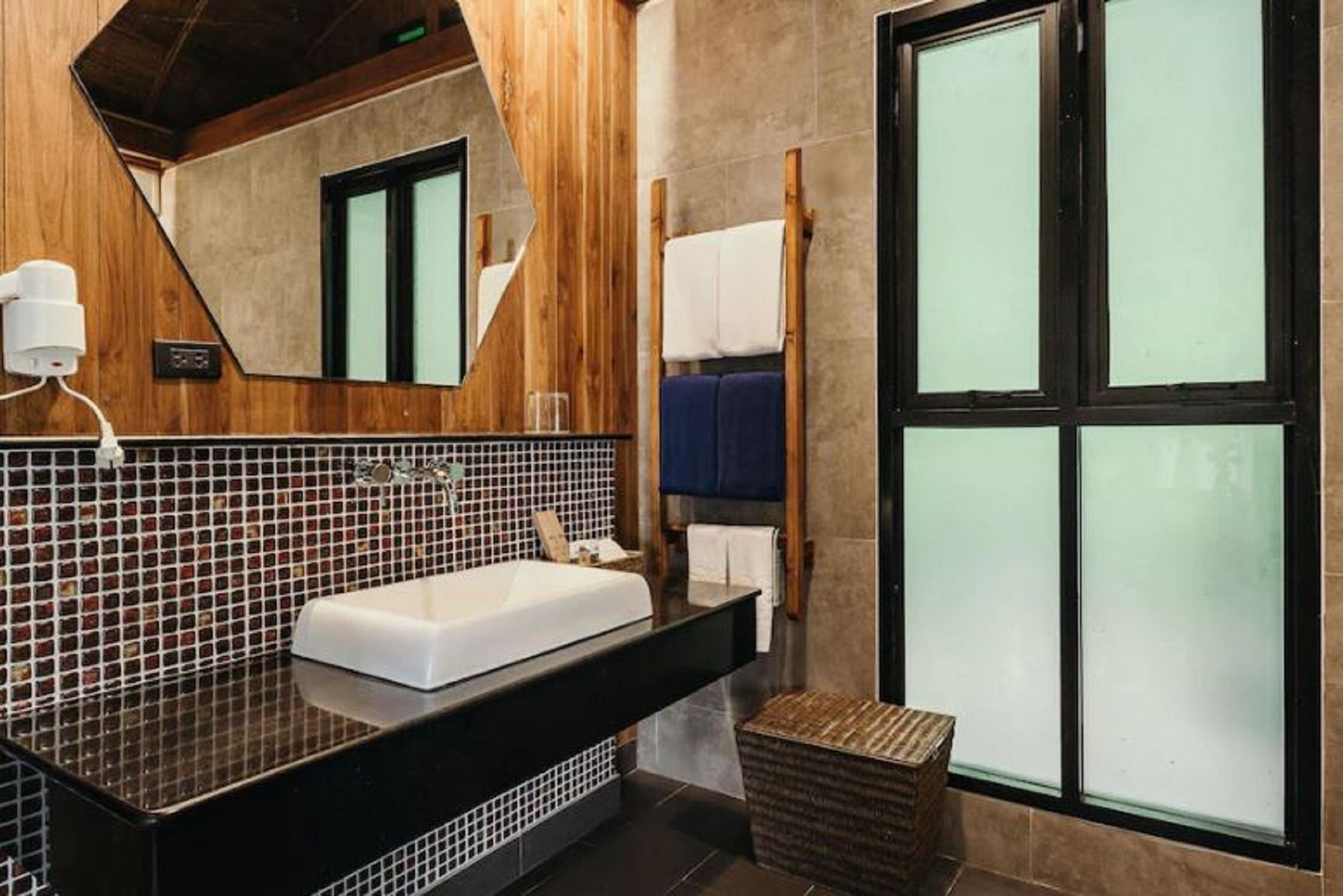 فيلا بجاكوزي، Aonang Fiore Resort 8/10