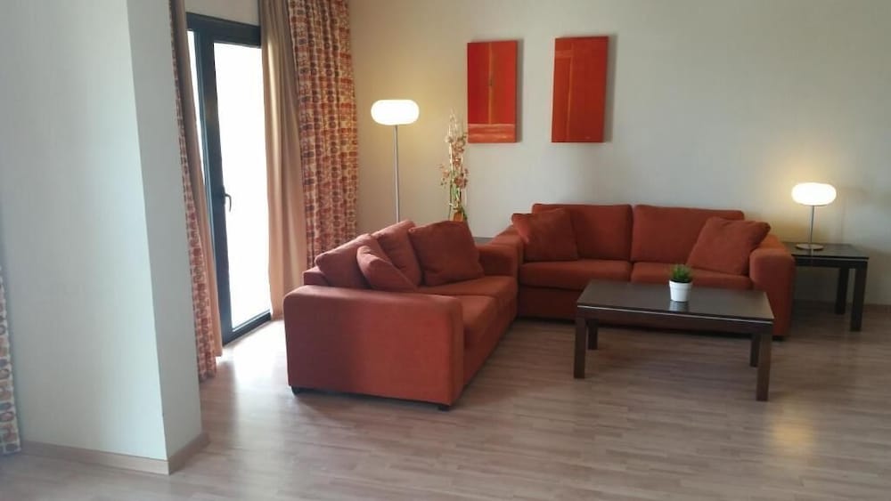 Livadhiotis City Hotel 40/64
