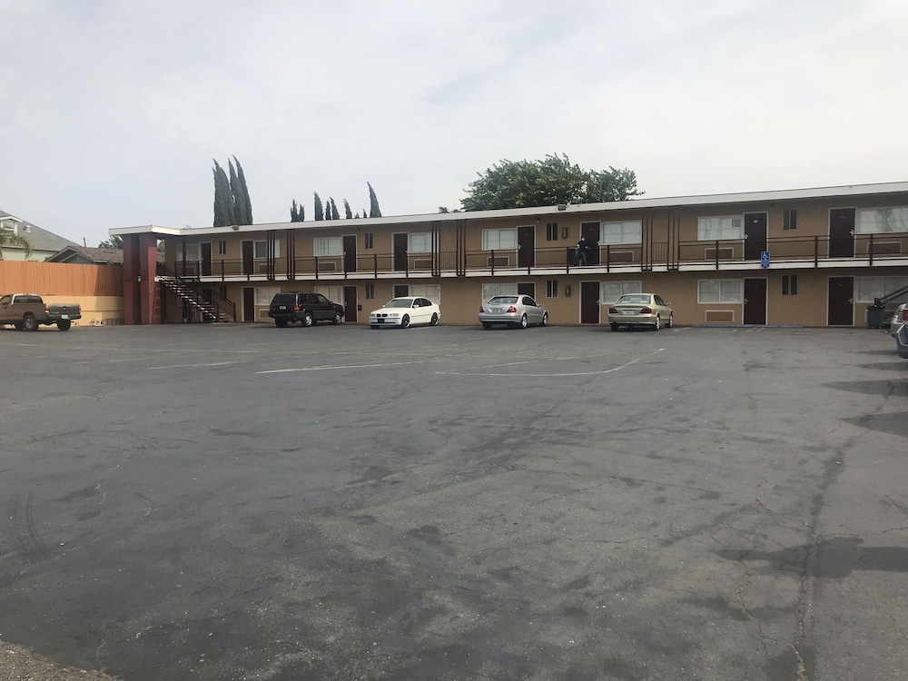 Economy Inn Antioch 22/24