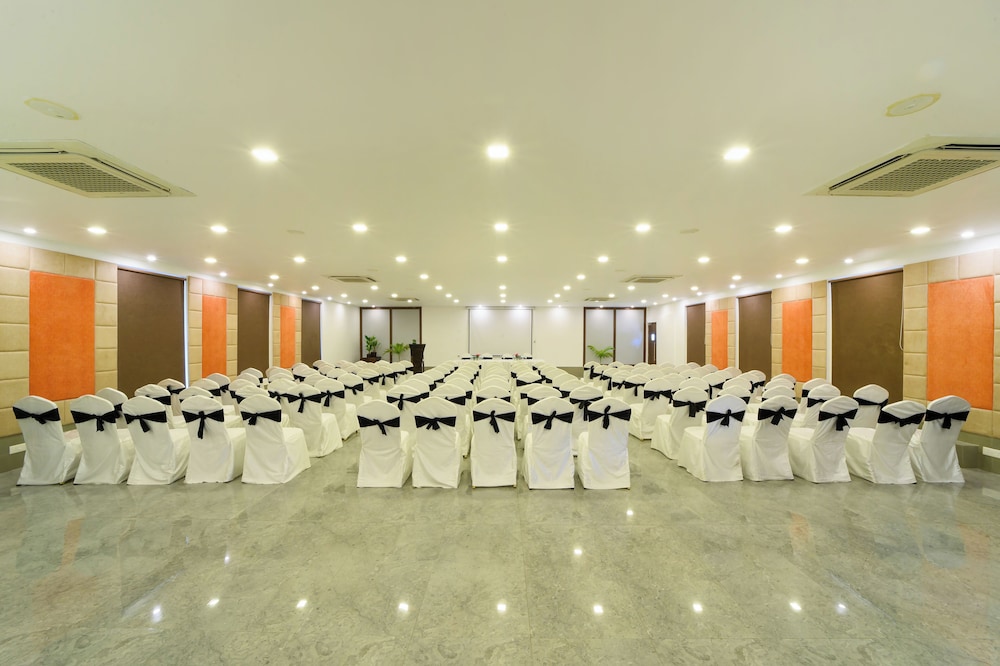 Hotel Sinclairs Bayview Port Blair 21/50
