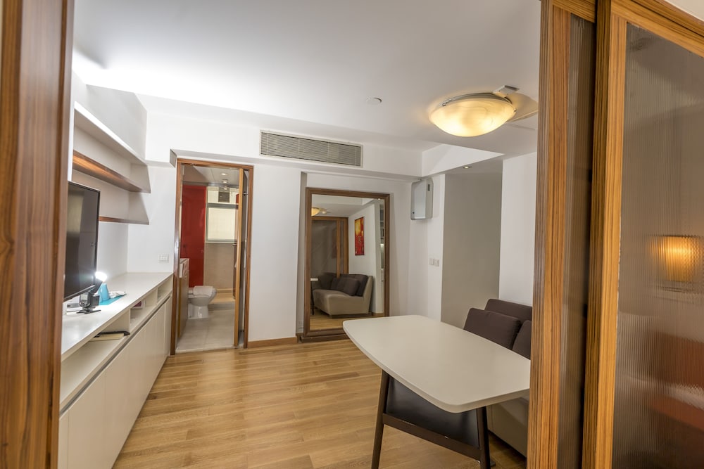 Homy Residence Hongkong 26/34