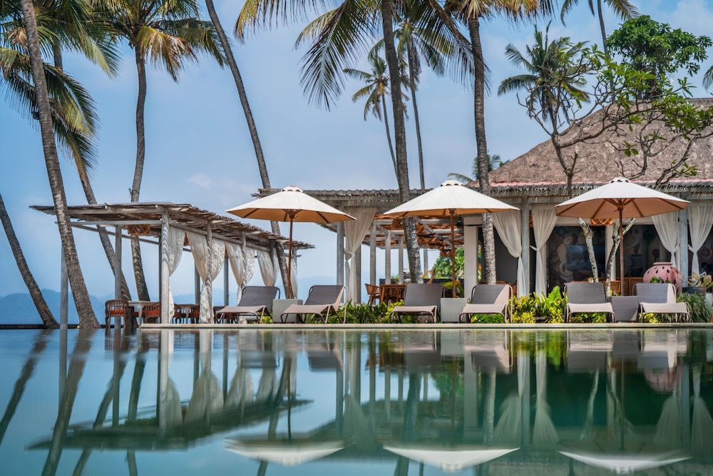 Nirwana Beach And Resort 42/46