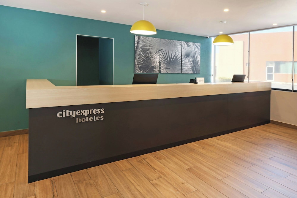 City Express by Marriott Nuevo Laredo 10/58