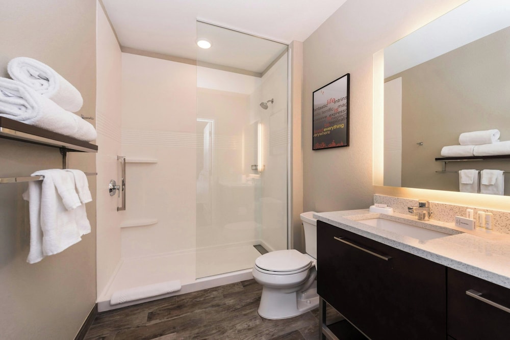 TownePlace Suites by Marriott Ventura Oxnard 41/45