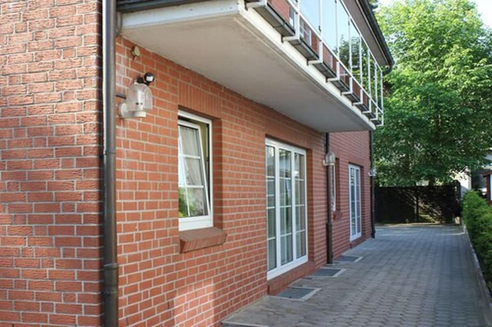 Hotel Altenwerder Hof 2/29