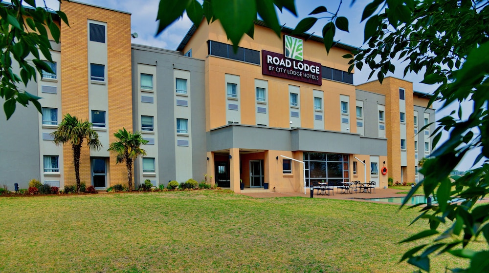 Road Lodge Bloemfontein Airport 7/36