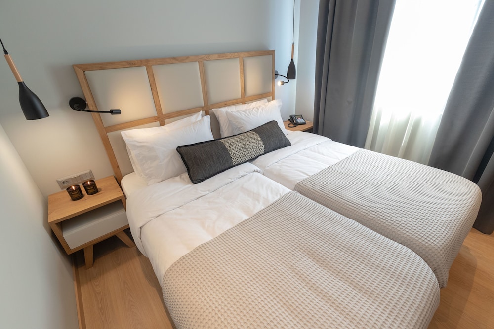 Grand Port Suites Thessaloniki 7/26