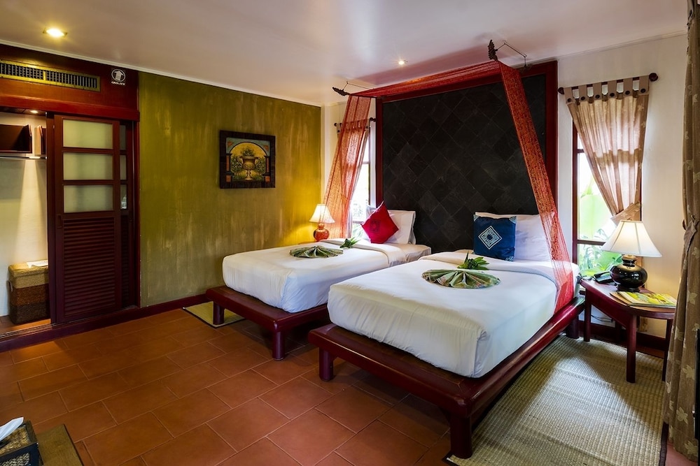 Bangtao Beach Chalet 27/71