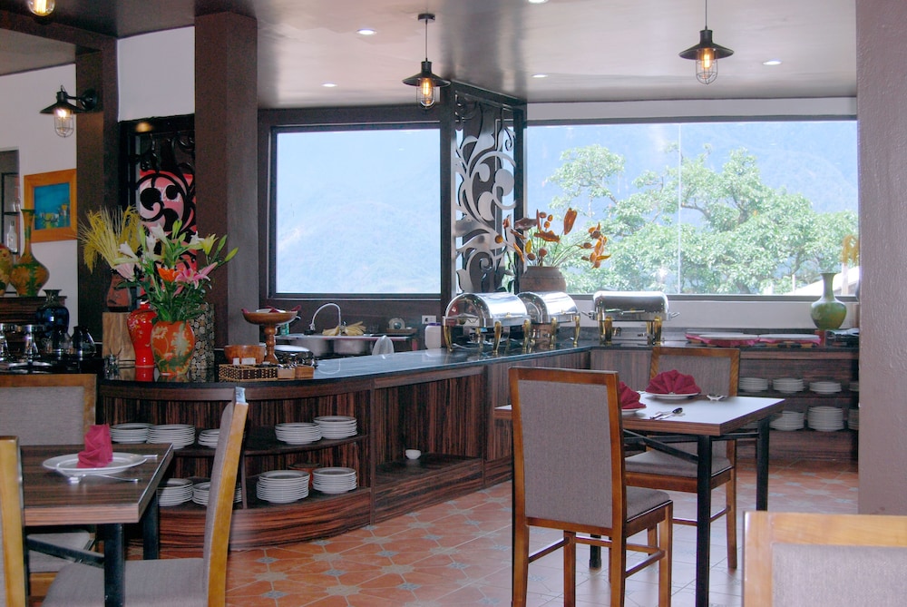 Chapa Dew Boutique Hotel 42/55