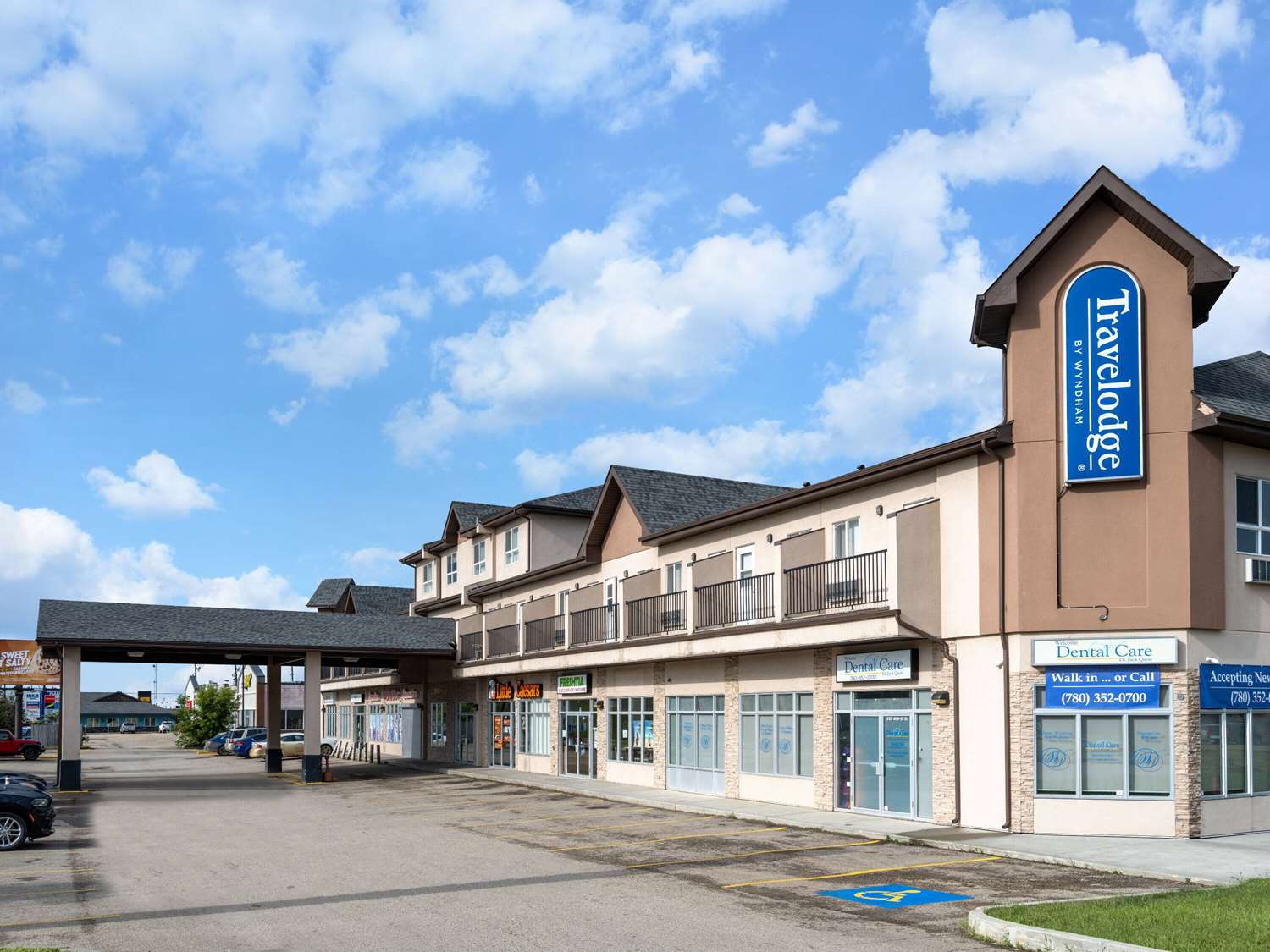 Travelodge By Wyndham Wetaskiwin 21/27