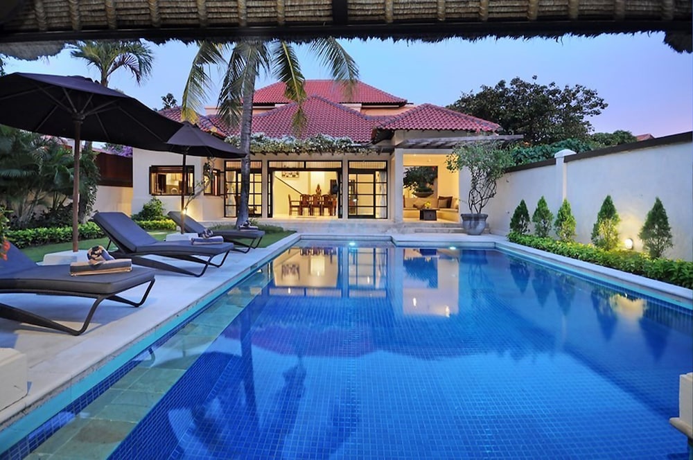 Villa William Seminyak 34/37