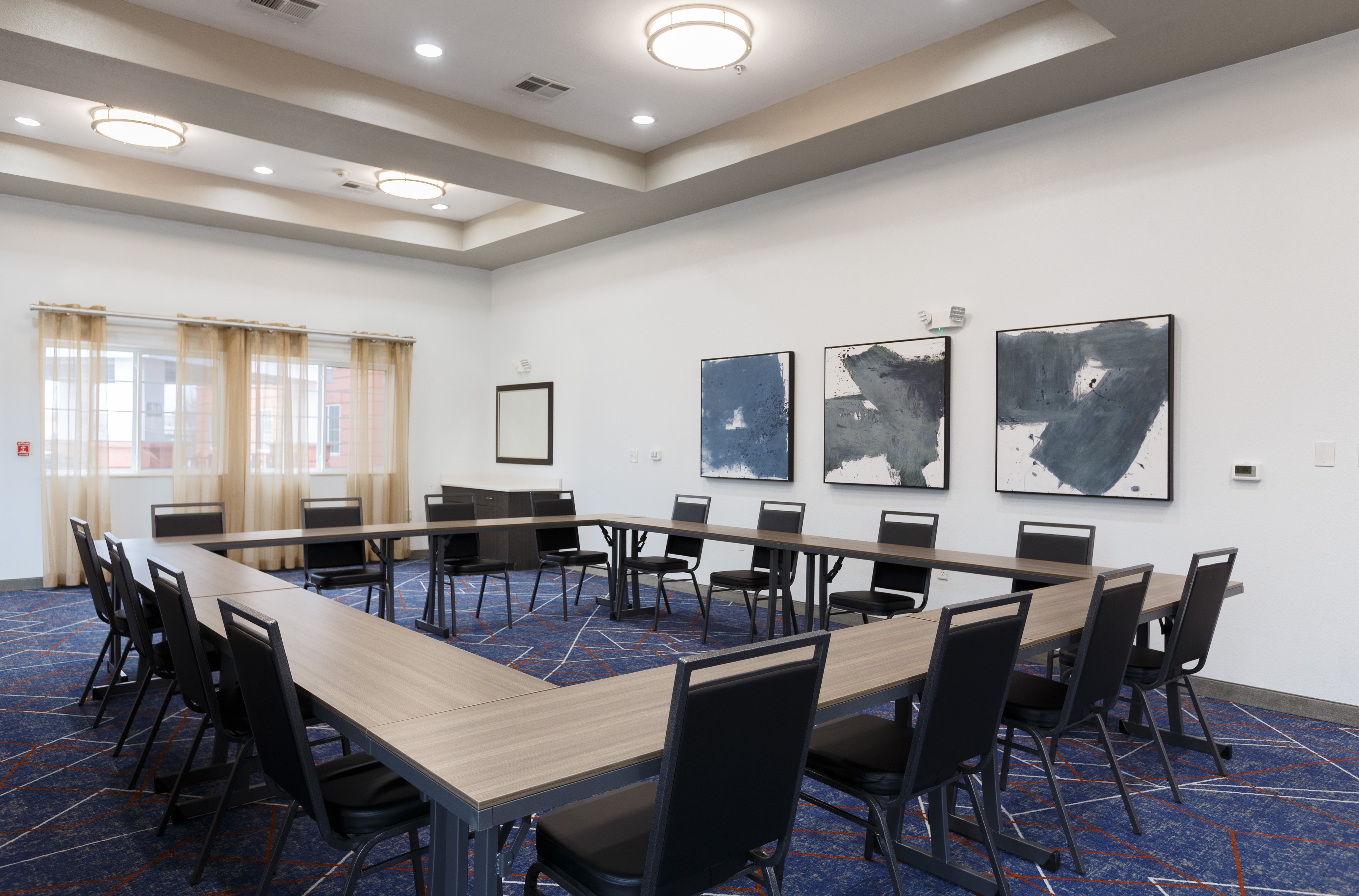 CANDLEWOOD SUITES SAN MARCOS 54/71