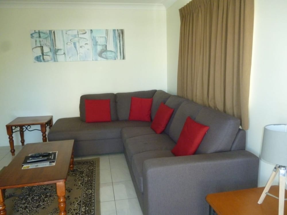 Le Lavandou Holiday Apartments 30/50