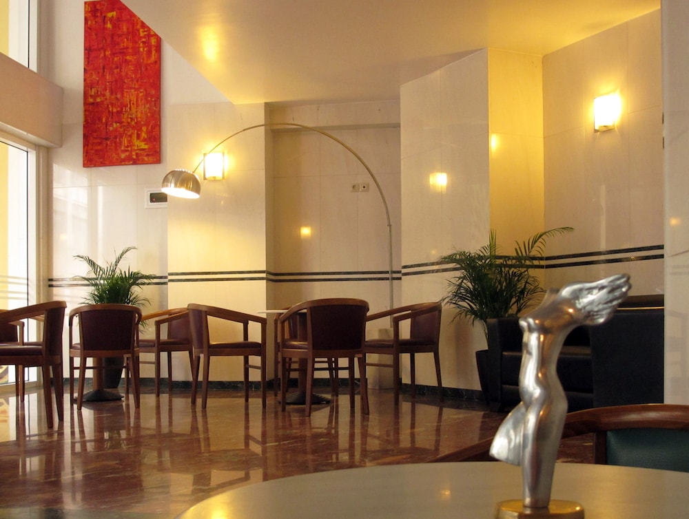 Evripides Hotel 59/69