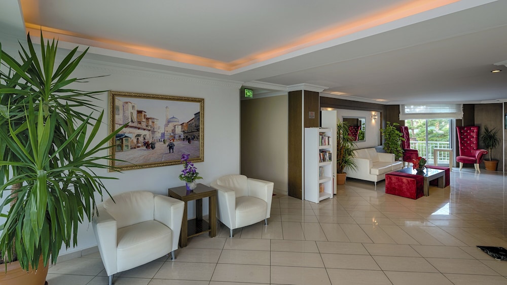 Akalia Suite Hotel and Spa 18/37