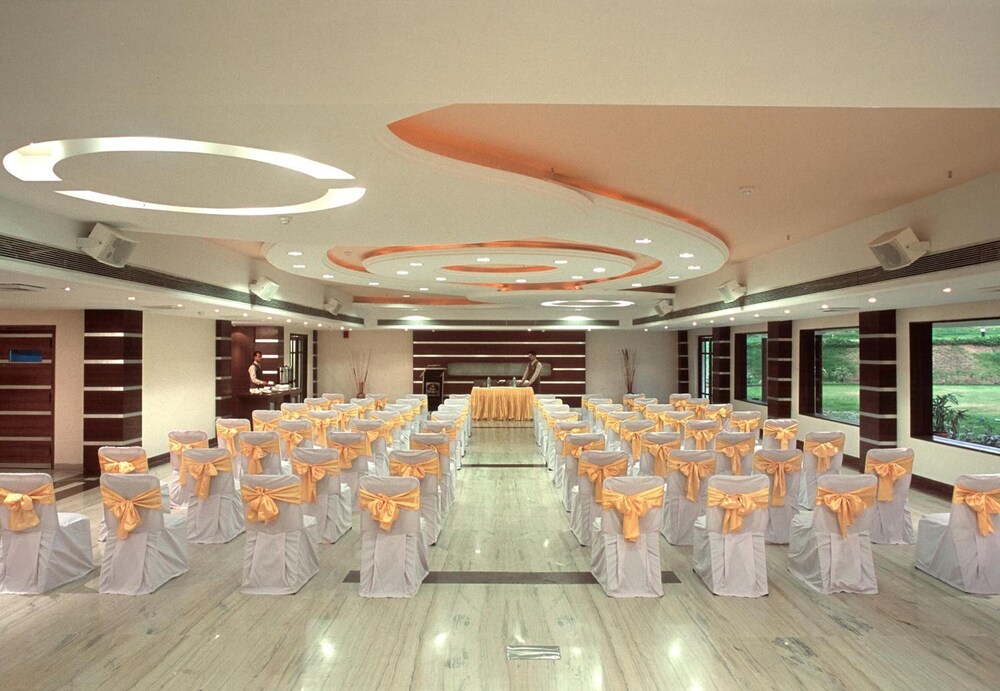 Lemon Tree Hotel Baddi 29/50
