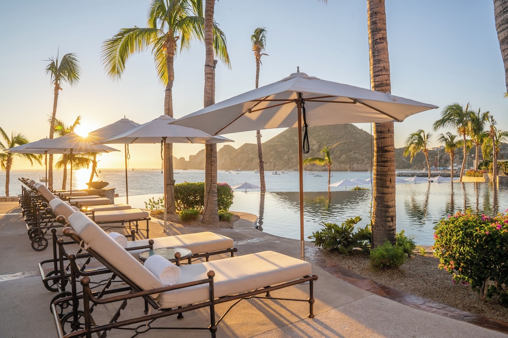 Hacienda Beach Club And Residences 39/50