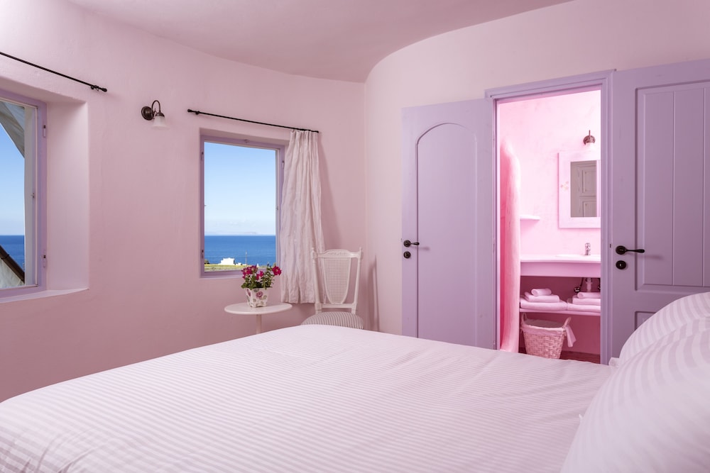 Windmill Villas 3/37