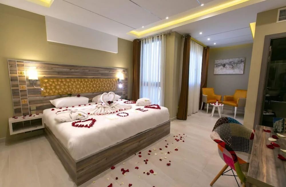 Hotel Madaure 30/58