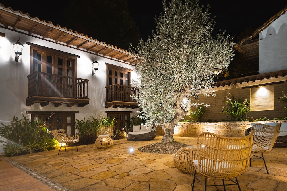 Casa Alcestre 44/50