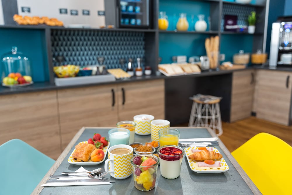 restaurant-cafeteria
