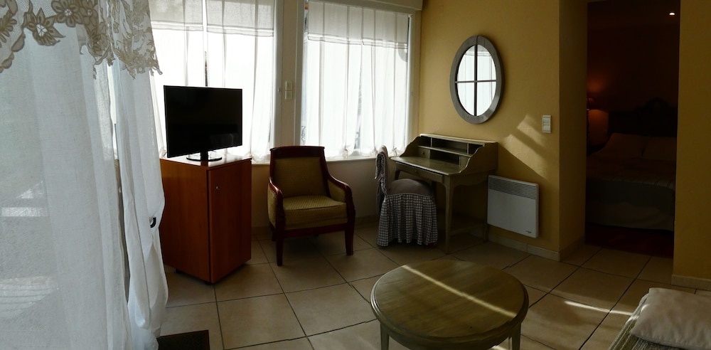 Hotel le Chatellier 36/50