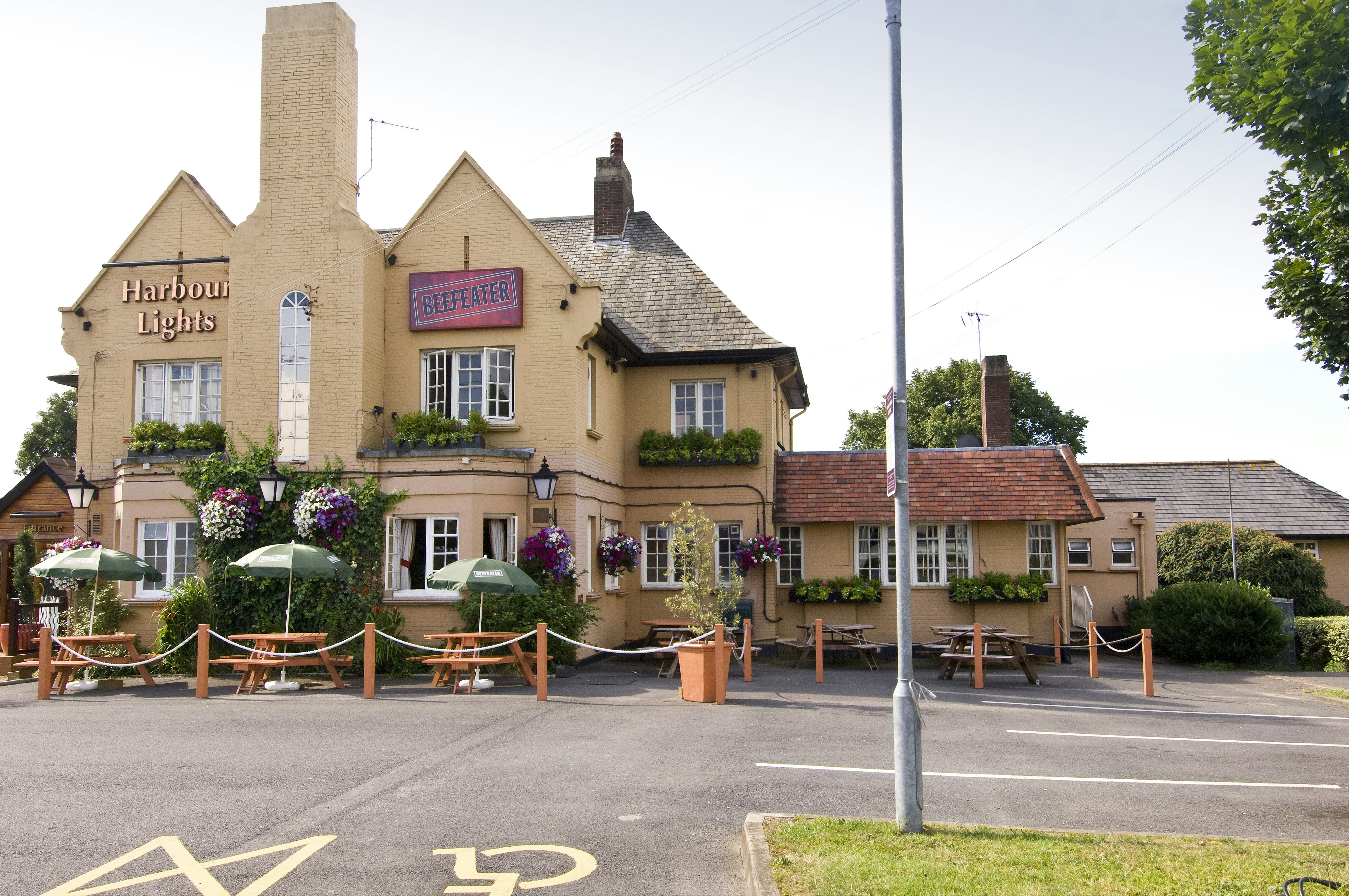 Premier Inn Portsmouth North Harbour 28/31