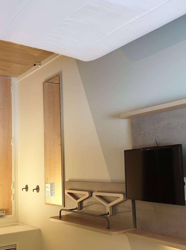 Ibis Budget Ciboure Saint Jean De Luz 36/56