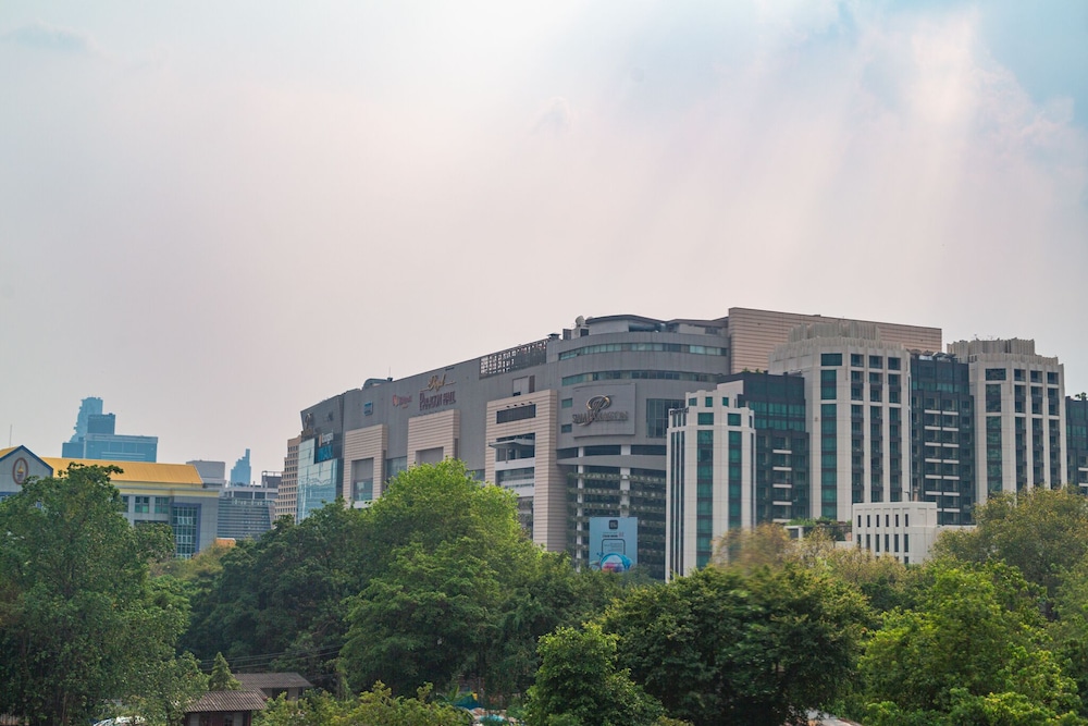 Sovereign Group Hotel Pratunam Bangkok 6/61