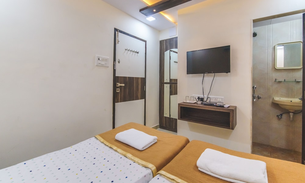 Hotel Nest Inn Malad 20/44