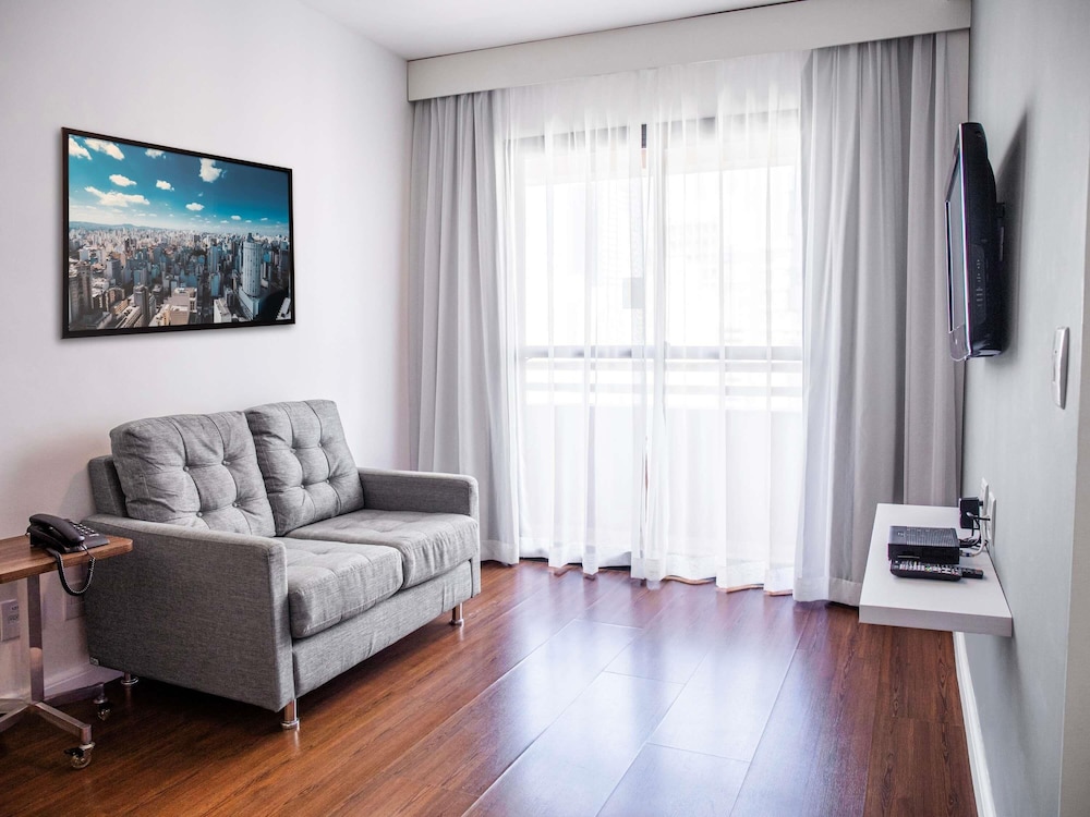 Mercure Sao Paulo Berrini 53/78
