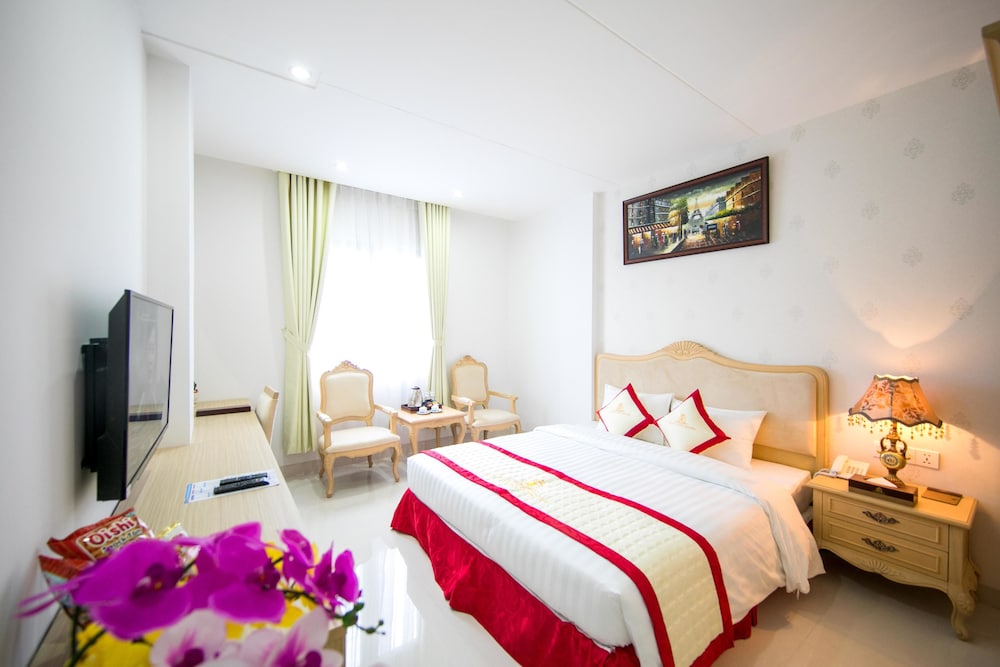 Le Saigon Hotel 35/56
