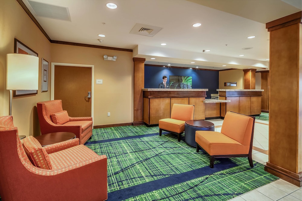 Fairfield Inn and Suites Jacksonville Beach 6/54