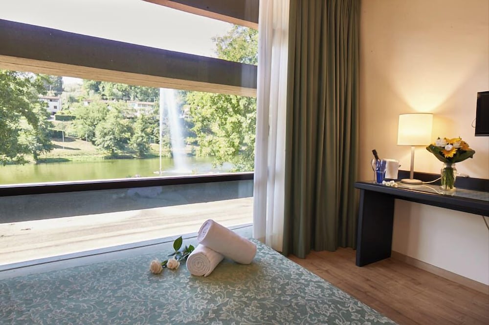 Hotel Lago Verde 25/45