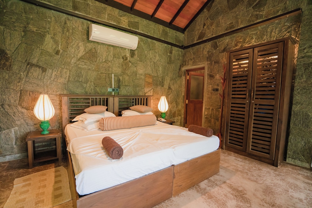 The Tea Cottage Resort And Spa 15/50