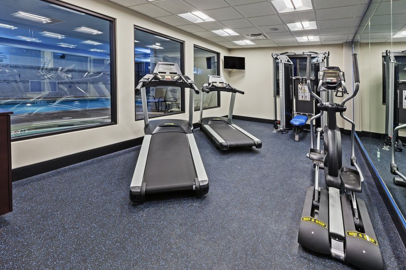 Holiday Inn Express And Suites Glenpool Tulsa South 35/52