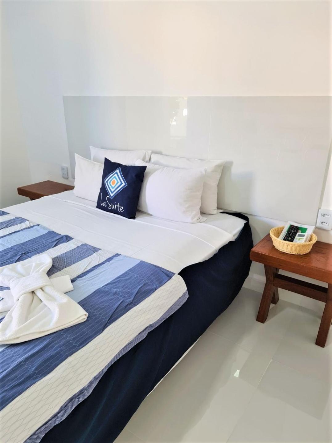 Deluxe, Double Bed, Bathtub