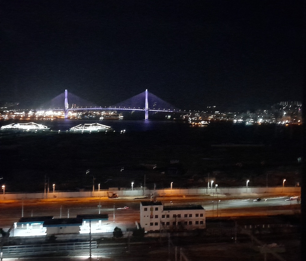 Toyoko Inn Busan Station 1 64/67