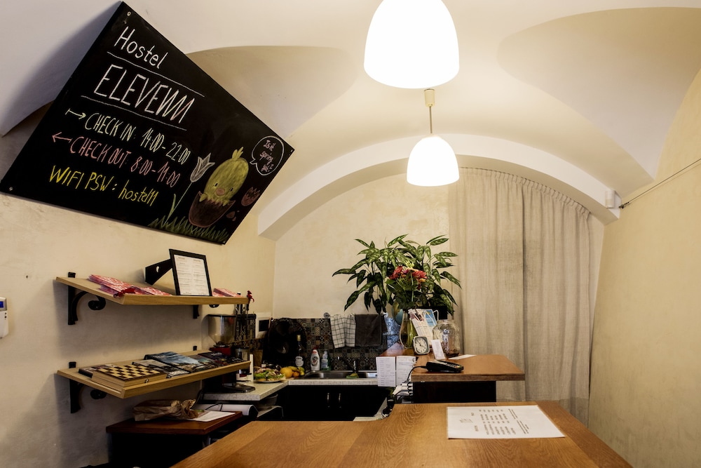 Hostel Eleven 7/48