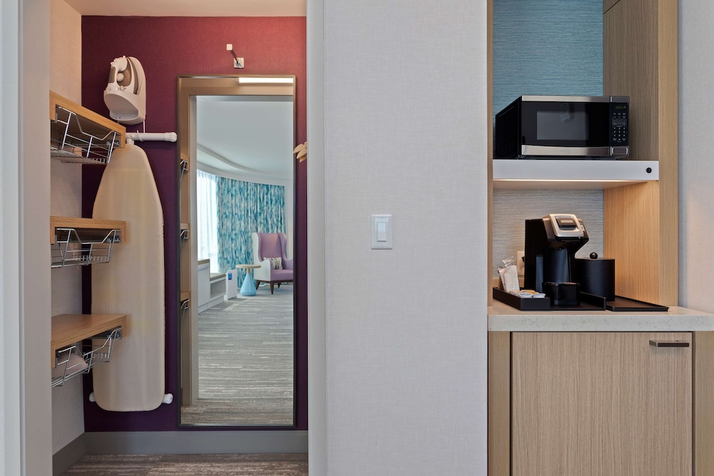 Hilton Garden Inn Boston Brookline Ma 11/57