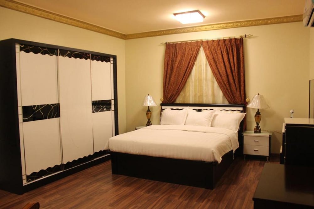 فندق وشقة النباريس الماسي(Al Nabarees Al Masi Hotel & Apartment) 8/29