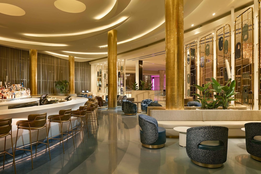 Fontainebleau Miami Beach 20/46
